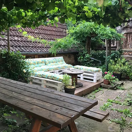 Le Grand Cru De Sophie Dambach